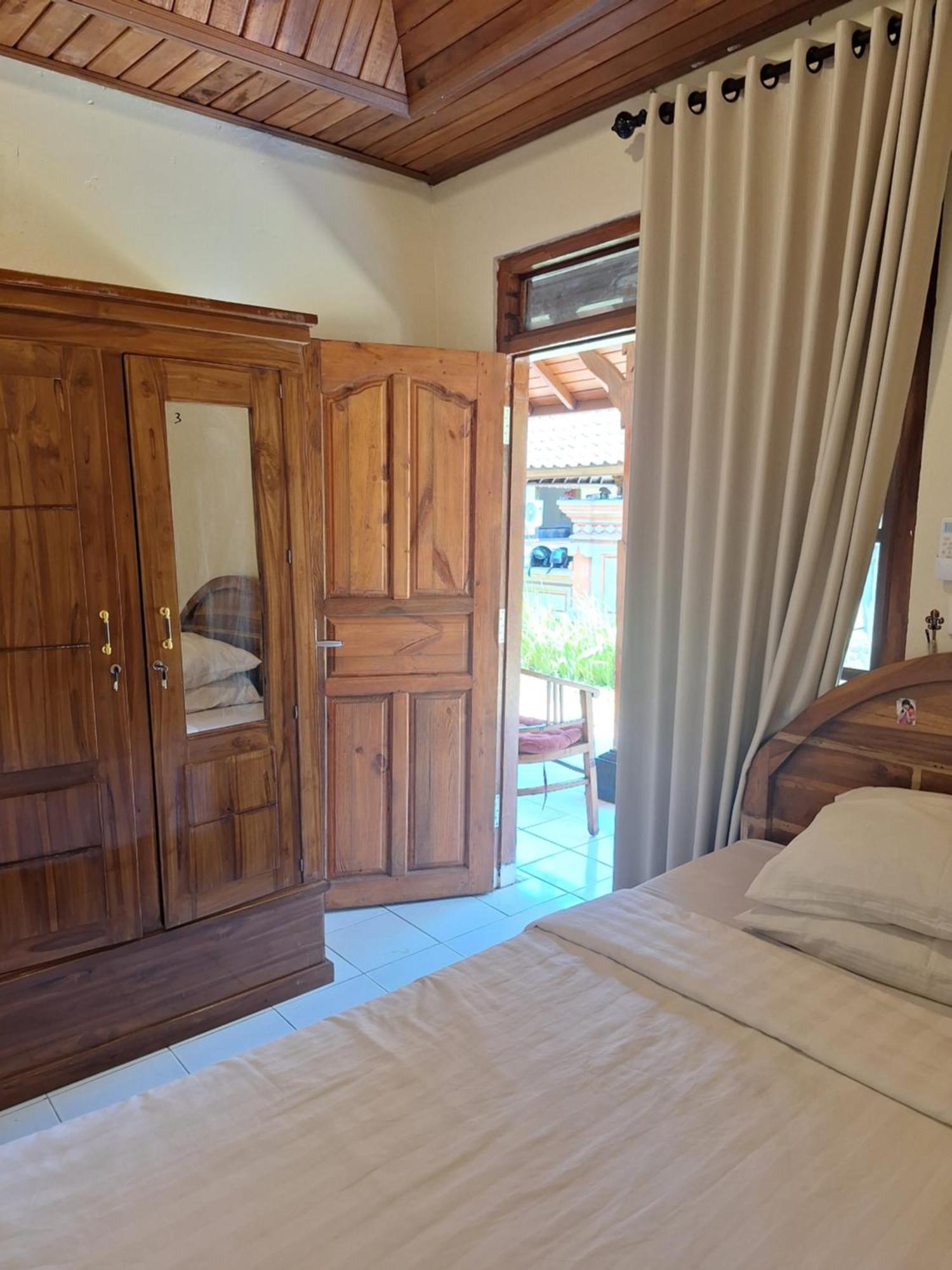 Gusti Home Stay Ubud Екстер'єр фото